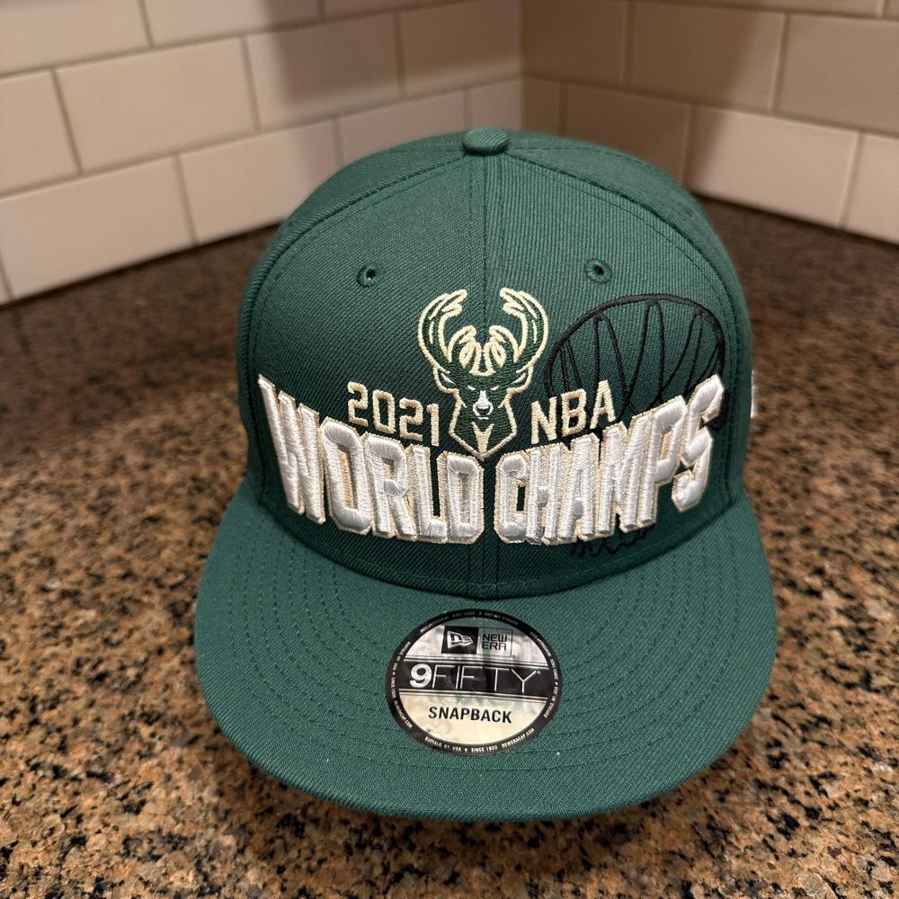 Milwaukee Bucks Hat New Era 9FIFTY Snapback Adjustable Green 2021 NBA New